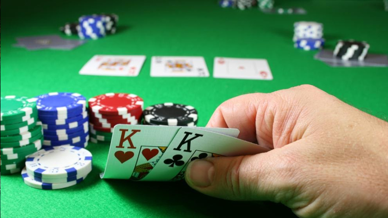 Cách chơi baccarat