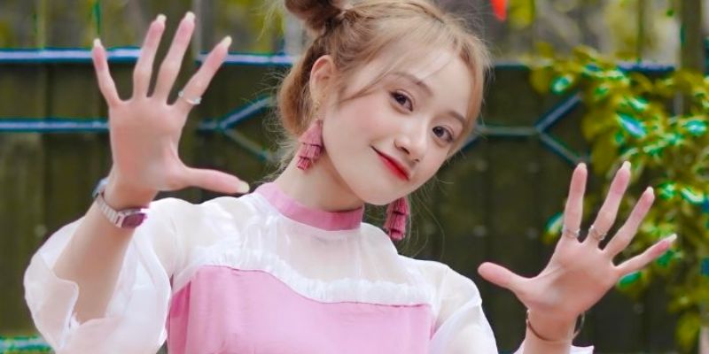 Gái xinh TikTok
